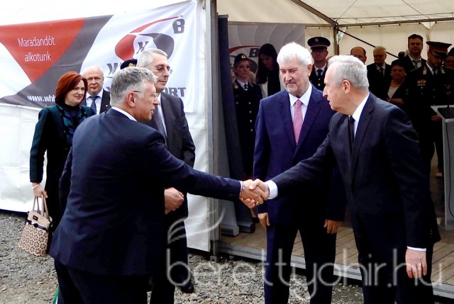 Börtönkórház alapkőletétele 28